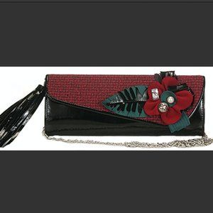 Clutch- Christmas-holiday-Red-Black-Christmas